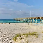 Turtley Beach Getaway